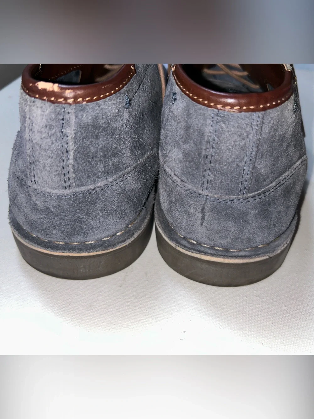 Kenneth Cole Reaction Desert Hill Gray Perforated Suede Chukka Boots